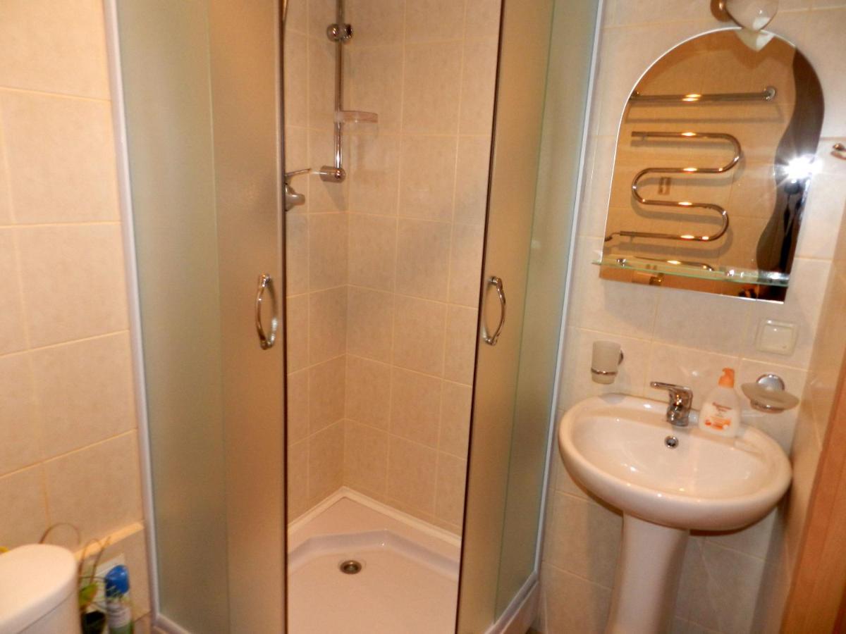 2-Room Apartment On Haharina Street 1-A. Center Zaporizhia Exterior foto